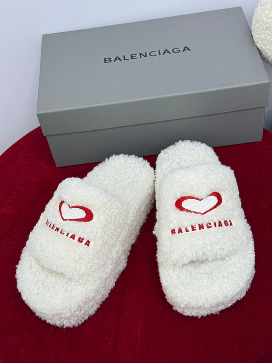 Balenciaga 25s slippers white red wool 467707
