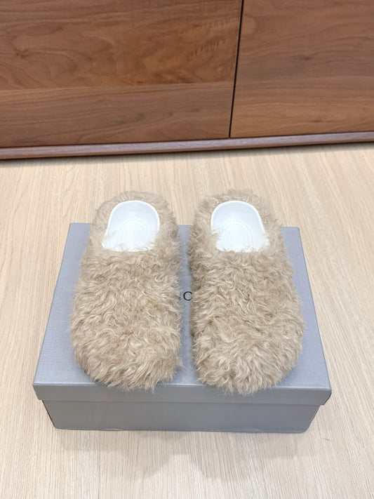 Balenciaga 25ss slippers beige wool 462672