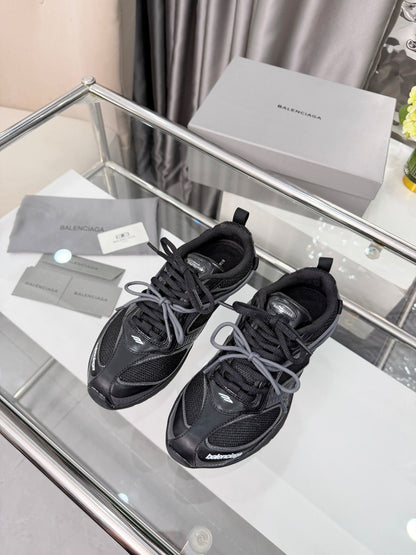 Balenciaga Monday Sneakers Black Mesh TPU 714950